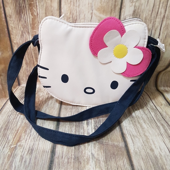 Hello Kitty purse - Picture 2 of 6